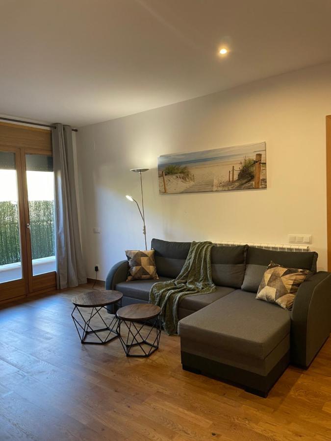 Precioso cálido apartamento en Sort con terraza Exterior foto